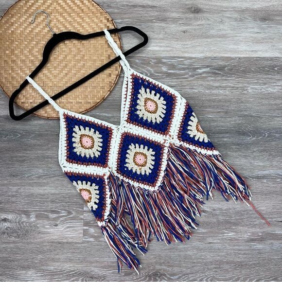 Bohemian crochet‎ knit fringe sleeveless top festival - Picture 1 of 4